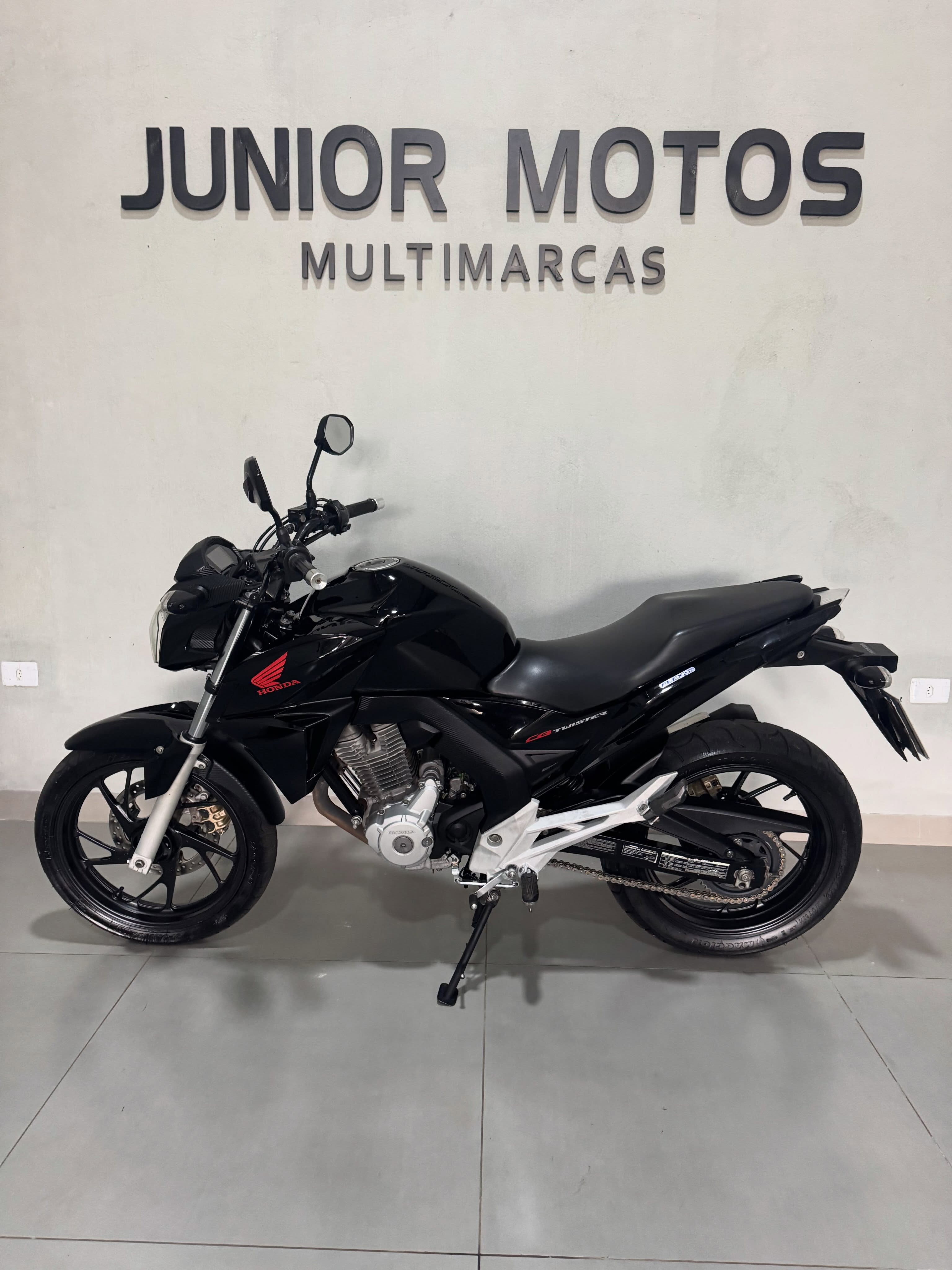 CB TWISTER 250 2016